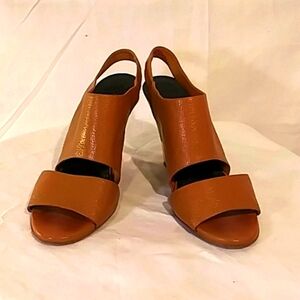 🔥 Like New Chloe Tan leather slingback Wedge Heel Sandals